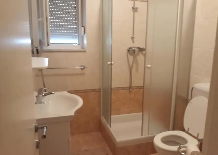 Karolina * 비오그라드나모루